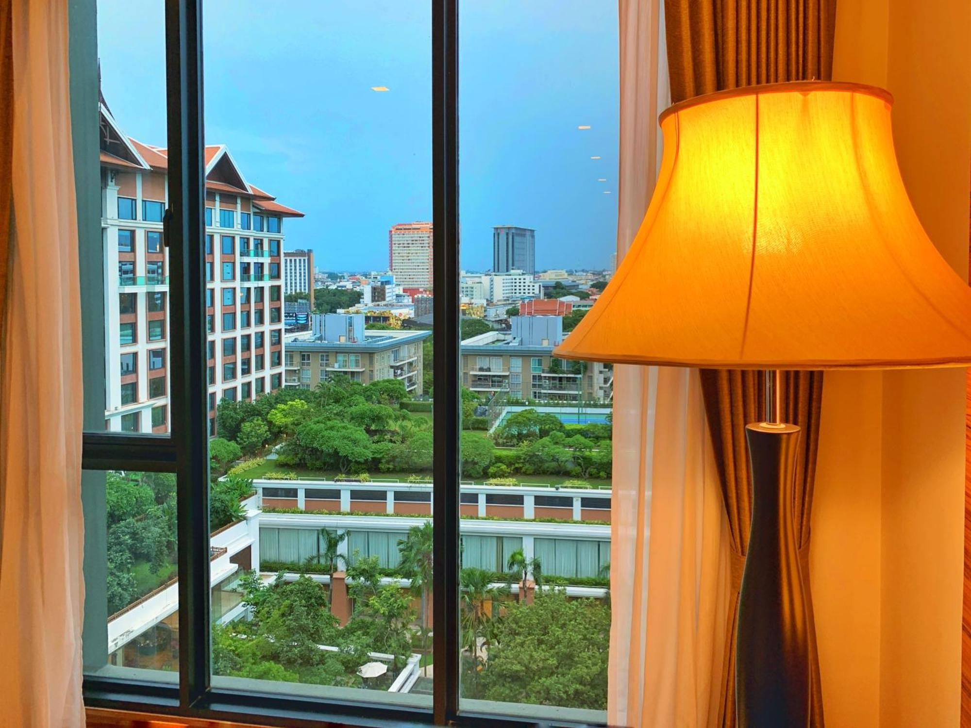 The Astra Cozy Living Suite Чиангмай Экстерьер фото