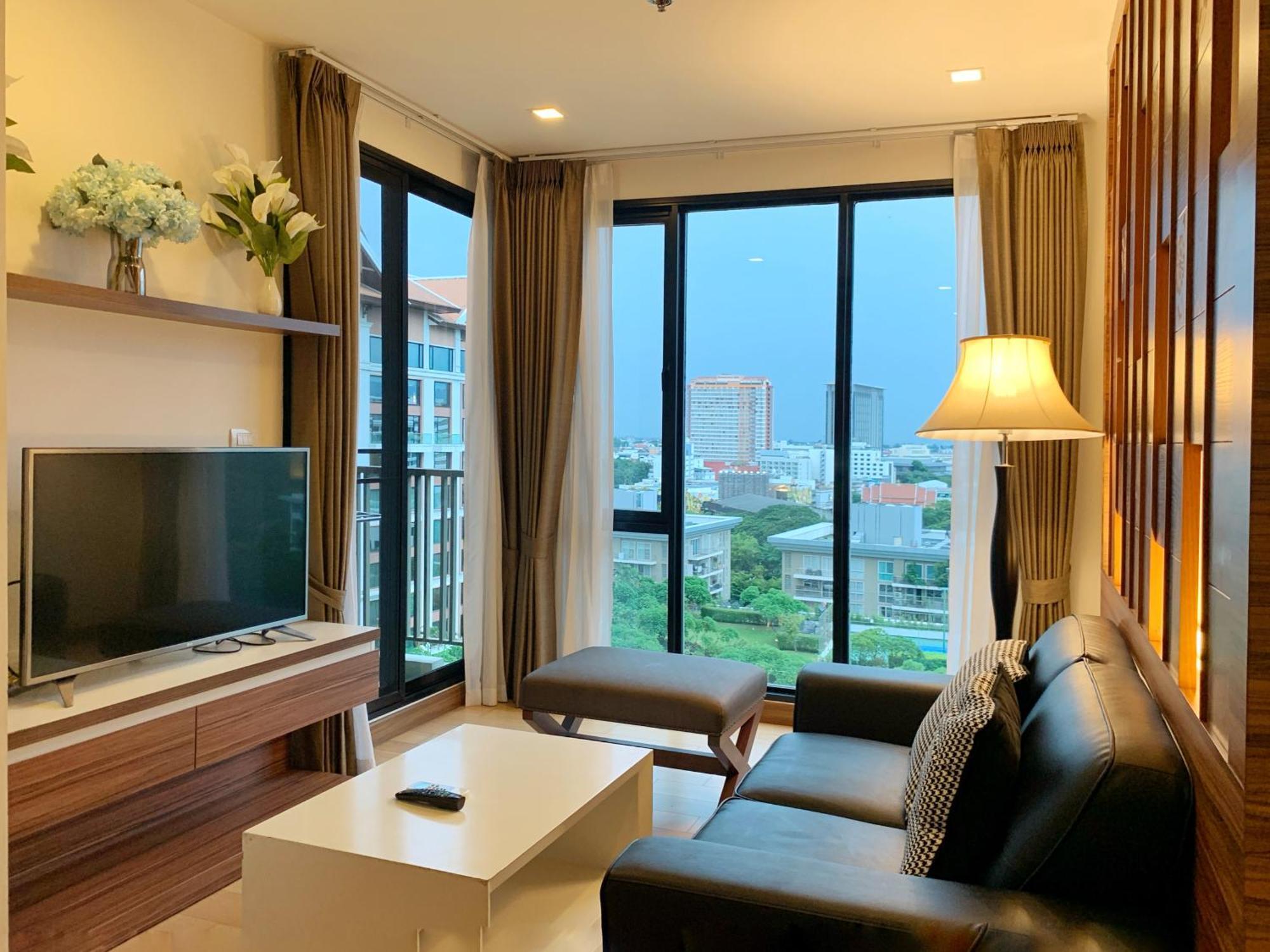 The Astra Cozy Living Suite Чиангмай Экстерьер фото