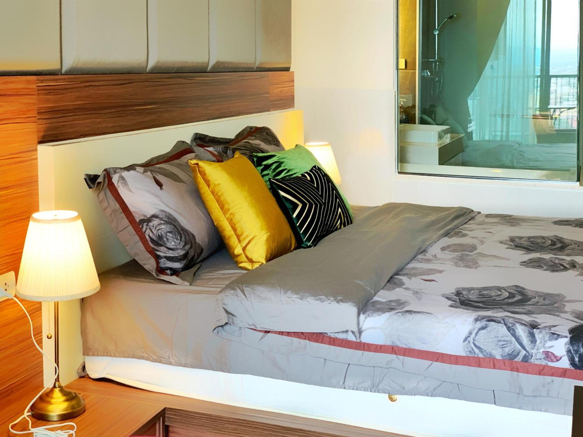 The Astra Cozy Living Suite Чиангмай Экстерьер фото